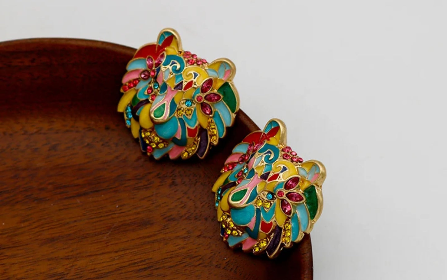 Lionheart Rainbow Studs