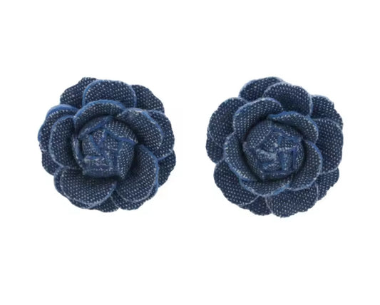 Denim Rosebuds